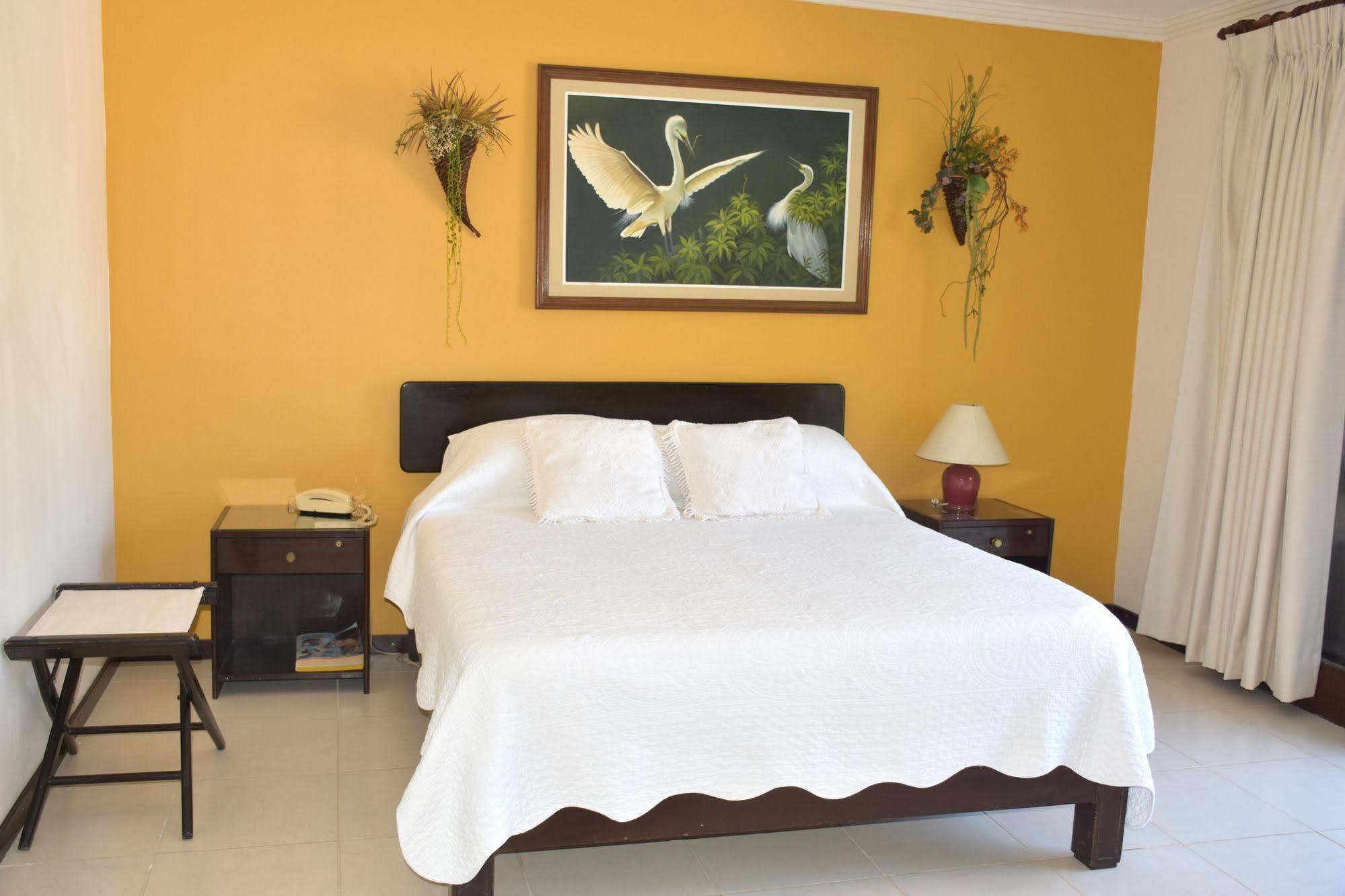 Hotel Sirari By Regina Santa Cruz de La Sierra Exteriér fotografie
